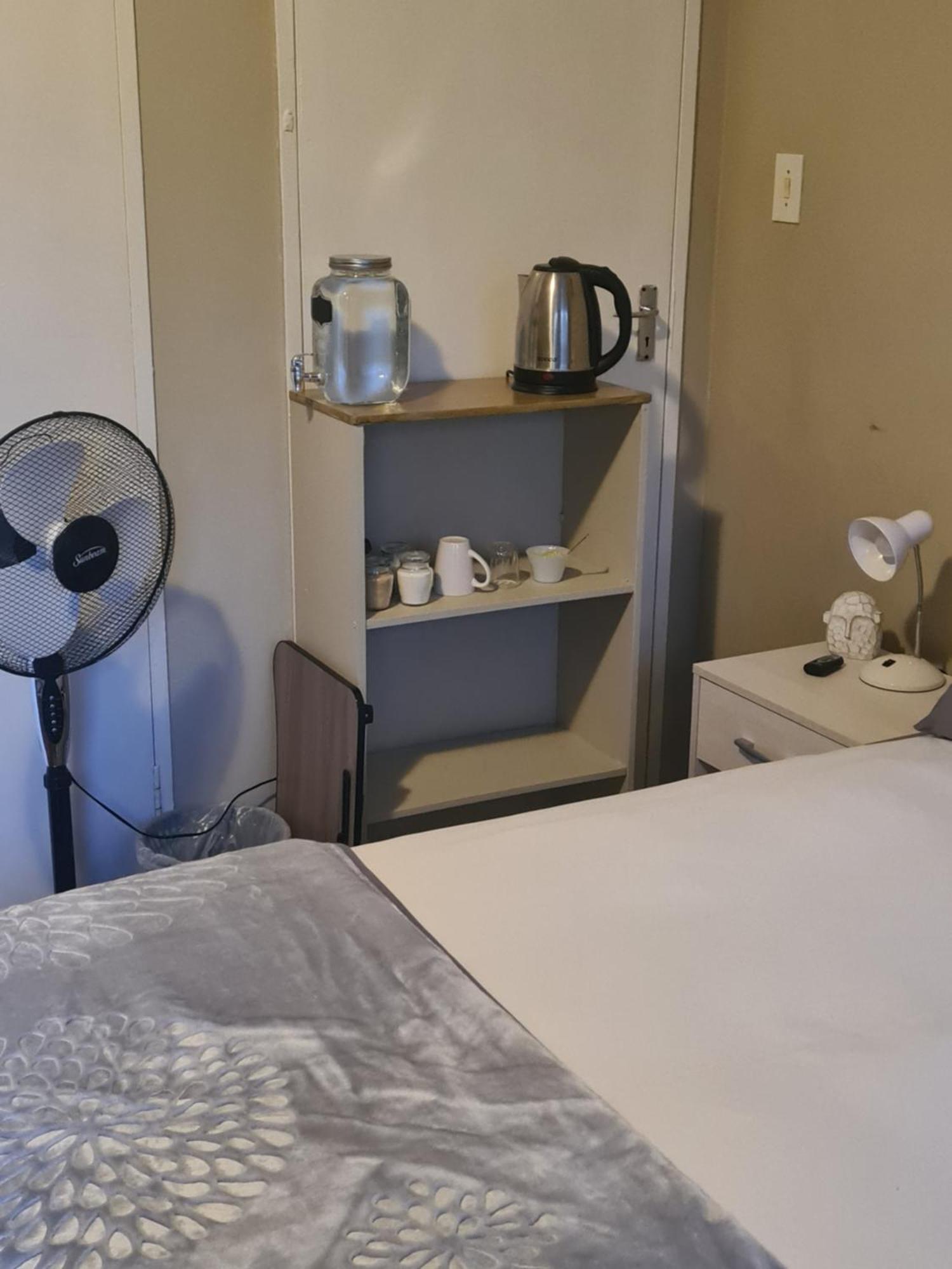 The Old Cabin Hotel Cullinan Quarto foto
